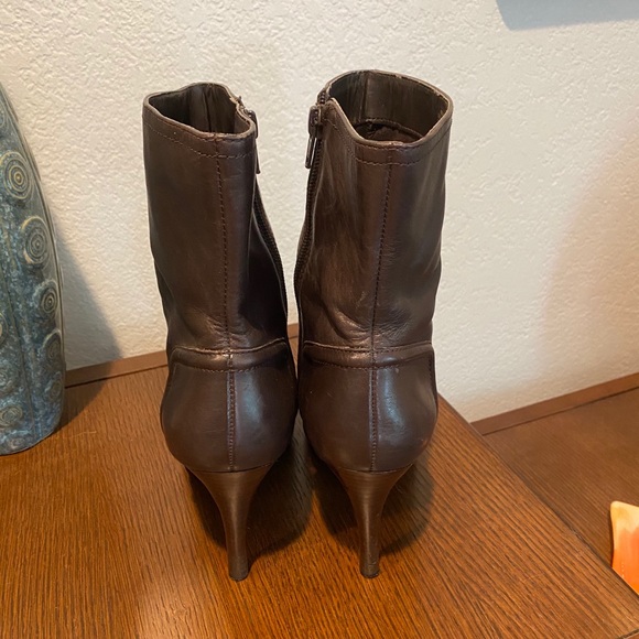 Nine West Chocolate Brown Booties with 3.5” Heel - Picture 3 of 12